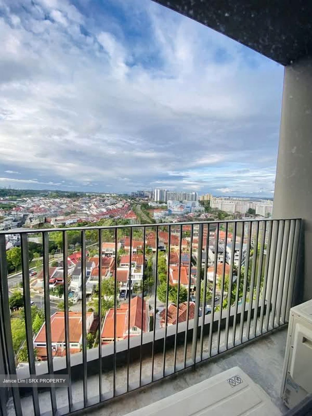 Amo Residence (D20), Apartment #527272051